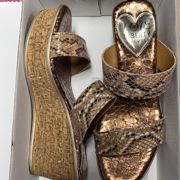 HP❤️Love and Liberty cork wedge sandals. Size 38 (8). Tan, brown, and black. NWB - Picture 2 of 8
